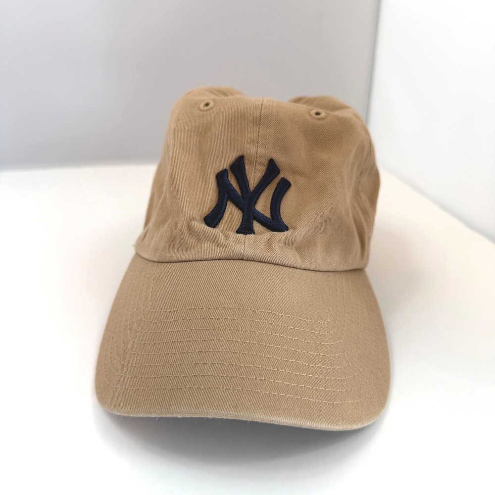 '47 Brand New York Yankees Hat Khaki Tan Adjustable Dad Hat OSFA - Picture 2 of 9